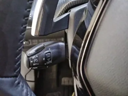 Photo 46 Peugeot 2008  BlueHDi 130 S&S EAT8