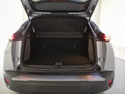 Photo 25 Peugeot 2008  BlueHDi 130 S&S EAT8