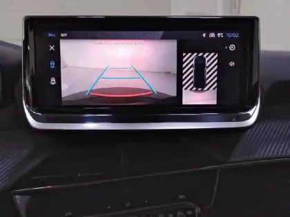 Photo 39 Peugeot 2008  BlueHDi 130 S&S EAT8