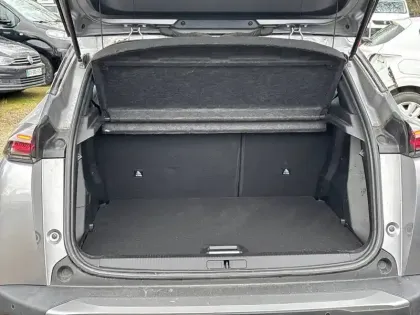 Photo 5 Peugeot 2008  BlueHDi 130 S&S EAT8