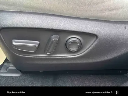 Photo 20 Toyota Rav4  Hybride 218 ch 2WD