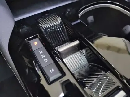 Photo 23 Citroën C5 Gén. I Ph1 Shine 5