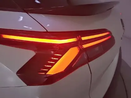 Photo 20 Citroën C5 Gén. I Ph1 Shine 5