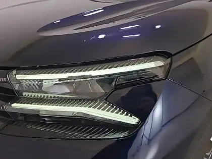 Photo 15 Citroën C5 aircross  Hybride Rechargeable 225 e-EAT8