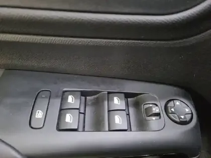 Photo 30 Citroën C5 aircross  Hybride Rechargeable 225 e-EAT8