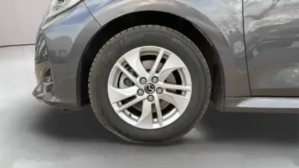 Photo 10 Mazda 2 Mazda Hybrid 1.5L CVT 116 ch