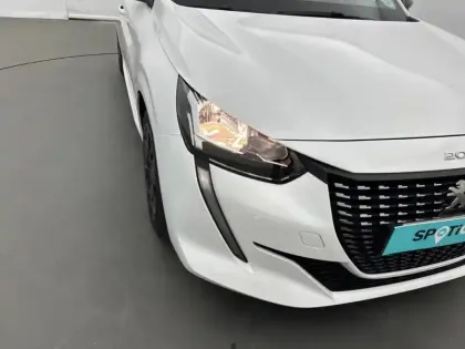 Photo 15 Peugeot 208  PureTech 75 S&S BVM5