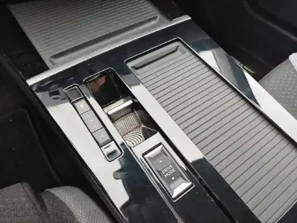 Photo 13 Opel Astra  1.2 Turbo 130 ch BVA8