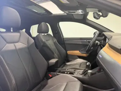 Photo 13 Audi Q3  Sportback 35 TFSI 150 ch S tronic 7