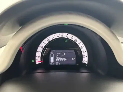 Photo 16 Renault Twingo  III E-Tech