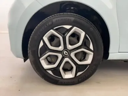 Photo 18 Renault Twingo  III E-Tech