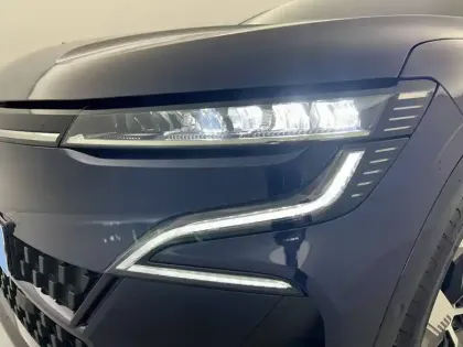 Photo 20 Renault Megane  E-Tech 220 ch autonomie confort GSR2