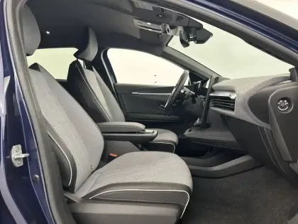 Photo 13 Renault Megane  E-Tech 220 ch autonomie confort GSR2