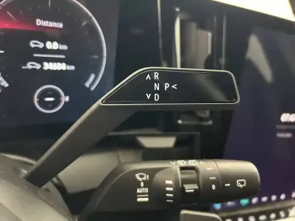 Photo 12 Renault Megane  E-Tech EV60 220 ch optimum charge