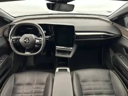 Photo 23 Renault Megane  E-Tech EV60 220 ch optimum charge