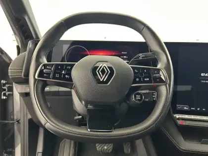 Photo 25 Renault Megane  E-Tech EV60 220 ch optimum charge