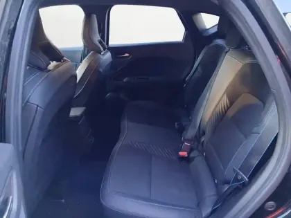 Photo 10 Renault Captur  E-Tech full hybrid 145 ch