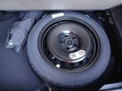 Photo 12 Renault Captur  E-Tech full hybrid 145 ch