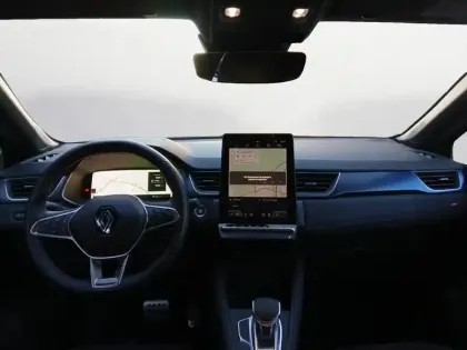 Photo 13 Renault Captur  E-Tech full hybrid 145 ch