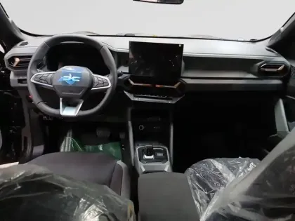 Photo 13 Dacia Duster  Hybrid 140