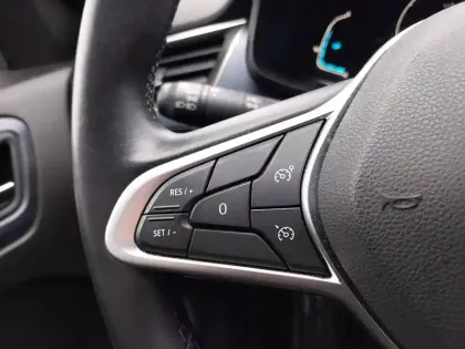 Photo 22 Renault Arkana  E-Tech 145 - 23