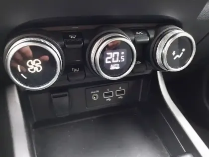 Photo 21 Renault Arkana  E-Tech 145 - 23