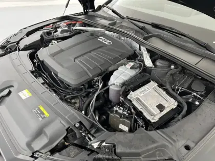 Photo 54 Audi A4 Gén. V (B9) Ph2 Design 5