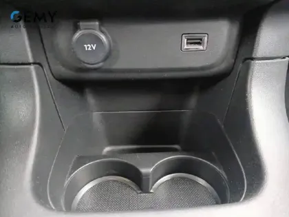 Photo 16 Citroën C3  BlueHDi 100 S&S BVM6