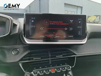 Photo 15 Peugeot 2008  BlueHDi 110 S&S BVM6