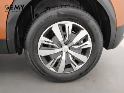 Photo 10 Peugeot 2008  PureTech 100 S&S BVM6