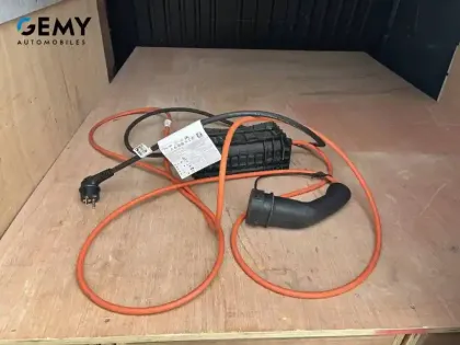 Photo 29 Opel Combo -E CARGO M 800 KG ELECTRIQUE 100 KW BATTERIE 50 KWH