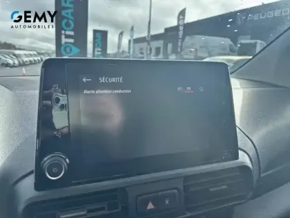 Photo 22 Opel Combo -E CARGO M 800 KG ELECTRIQUE 100 KW BATTERIE 50 KWH