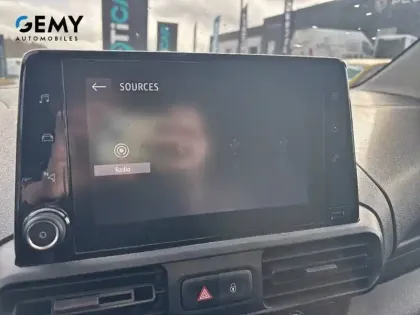 Photo 18 Opel Combo -E CARGO M 800 KG ELECTRIQUE 100 KW BATTERIE 50 KWH