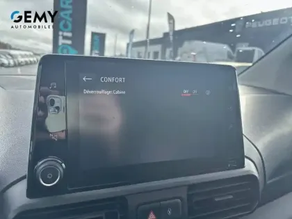 Photo 21 Opel Combo -E CARGO M 800 KG ELECTRIQUE 100 KW BATTERIE 50 KWH