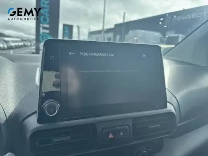 Photo 26 Opel Combo -E CARGO M 800 KG ELECTRIQUE 100 KW BATTERIE 50 KWH