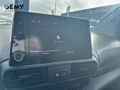 Photo 24 Opel Combo -E CARGO M 800 KG ELECTRIQUE 100 KW BATTERIE 50 KWH