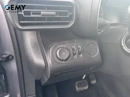 Photo 14 Opel Combo -E CARGO M 800 KG ELECTRIQUE 100 KW BATTERIE 50 KWH