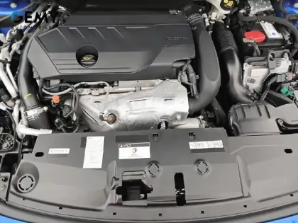 Photo 11 Peugeot 308  PHEV 225 e-EAT8