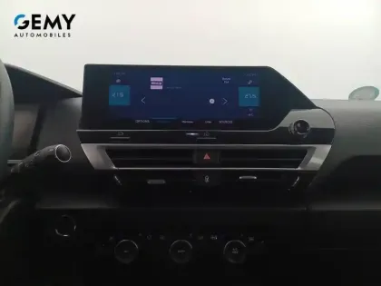 Photo 13 Citroën C4 e- 136 ch Automatique