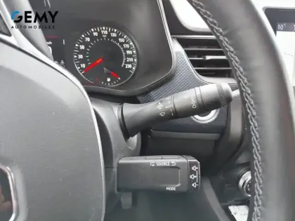 Photo 49 Renault Arkana  mild hybrid 140 EDC FAP - 22