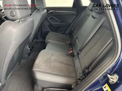 Photo 14 Audi Q3  35 TDI 150 ch S tronic 7