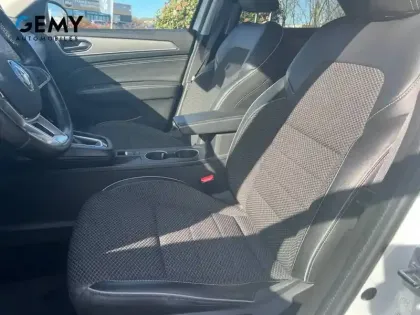 Photo 24 Renault Arkana  E-Tech 145 - 21B