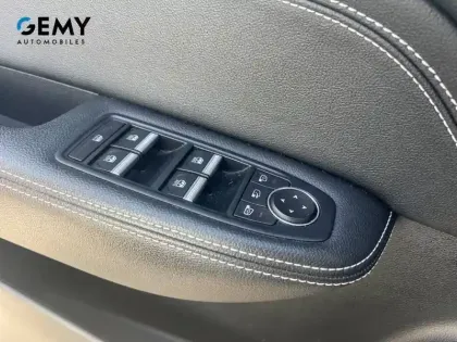 Photo 42 Renault Arkana  E-Tech 145 - 21B