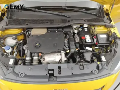 Photo 29 Peugeot 208  BlueHDi 100 S&S BVM6