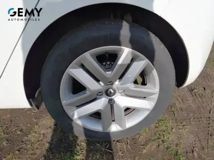 Photo 32 Renault Clio  TCe 100