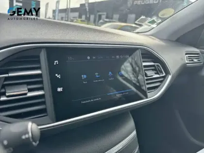 Photo 25 Peugeot 308  BlueHDi 130ch S&S EAT8
