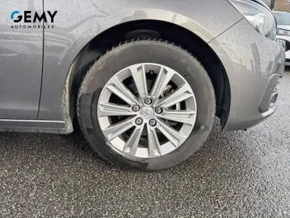 Photo 10 Peugeot 308  BlueHDi 130ch S&S EAT8