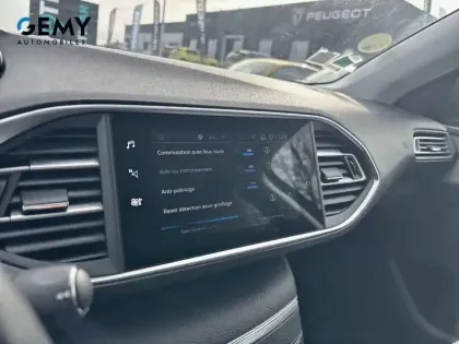 Photo 23 Peugeot 308  BlueHDi 130ch S&S EAT8