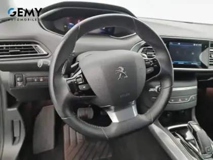 Photo 90 Peugeot 308  BlueHDi 130ch S&S EAT8