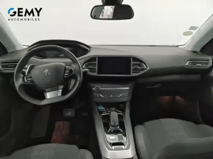 Photo 39 Peugeot 308 Gén. II Ph2 NG Allure Pack 5